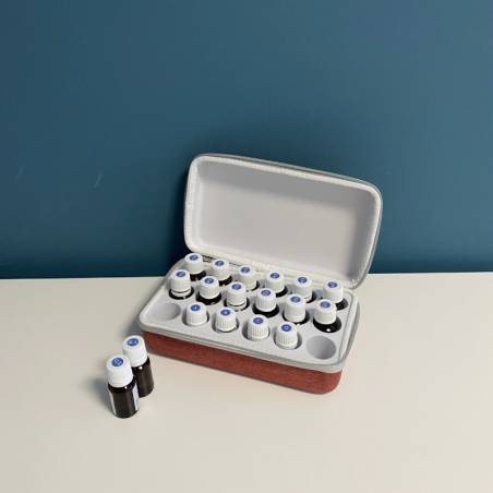 Synelia 18 Essential Oils Kit - Terracotta